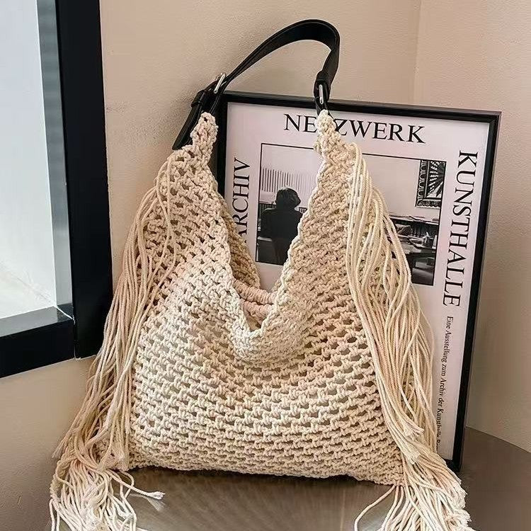 Women's Long Fringe Single Cotton Thread Woven Big Triangle Hollow Straw Women's Shoulder Bag