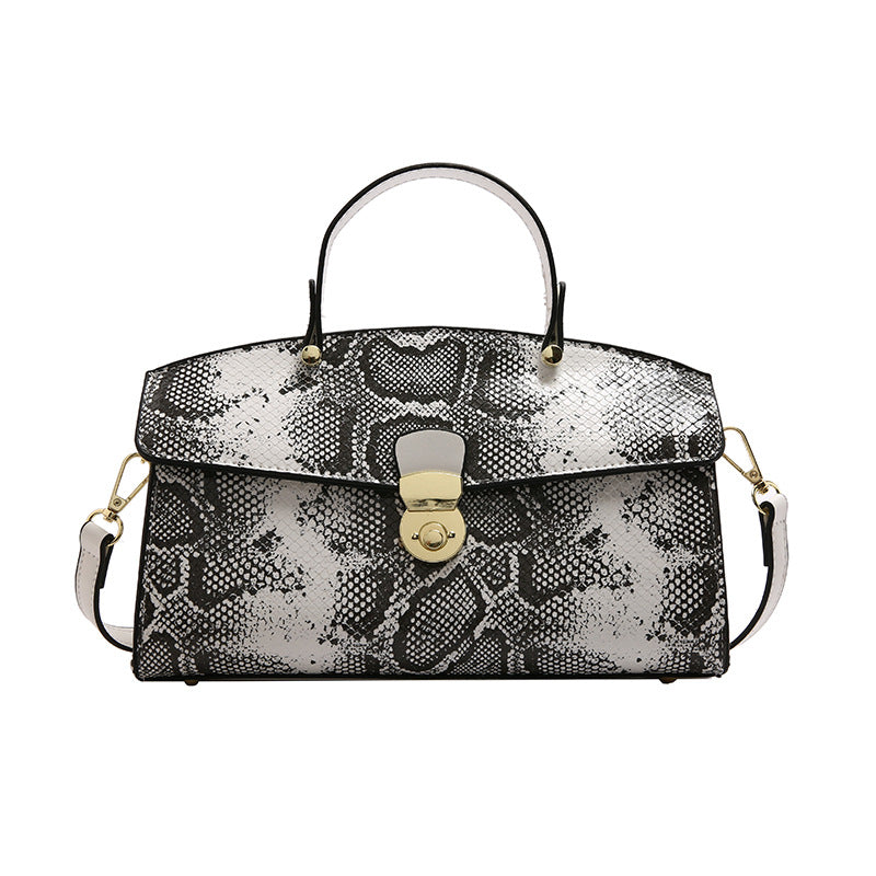 Stylish Women's Large Capacity Fashion Retro Handbags