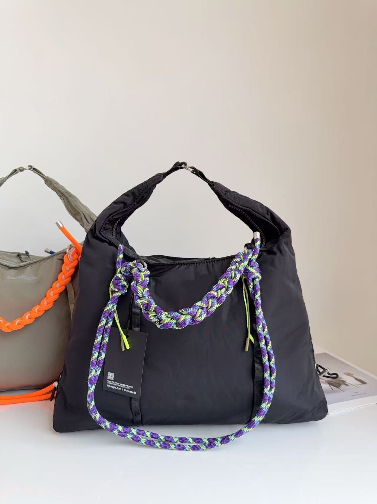 Cloud Nylon Trendy Wild Large Capacity Drawstring Women's Shoulder Bag