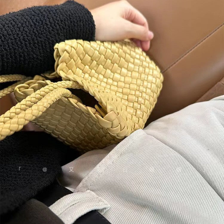 Design Hand-woven Dumpling Making High-grade Hand Women's Shoulder Bag