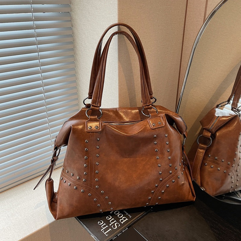 Rivet Female Winter Large Capacity Retro Bags