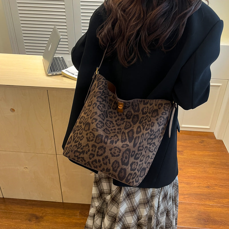 Women's Vintage Suede Large Capacity Totes Bags