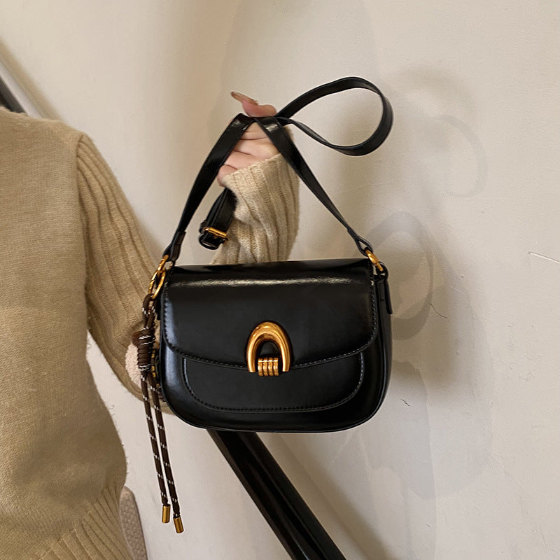 Women's Retro Minority Underarm Fashionable Fashion Saddle Women's Shoulder Bag