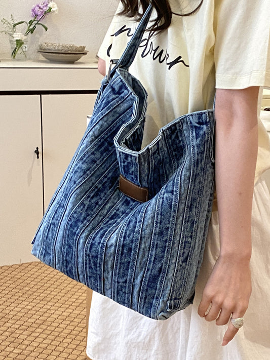 Women's Loose Feeling Large Capacity Denim Commuter College Go Tote Bag