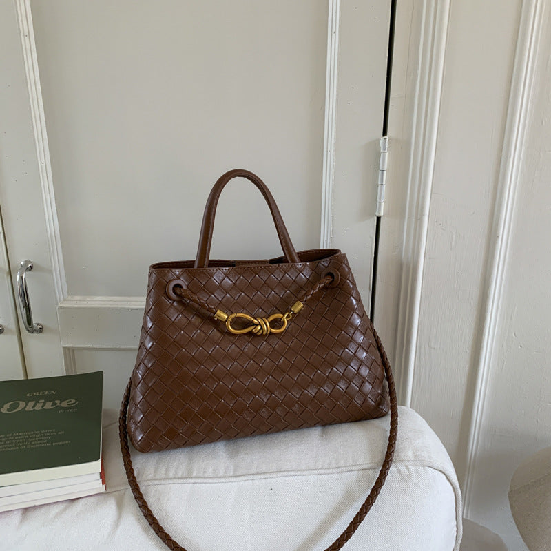Autumn High Quality Fashion Woven Lightweight Simple Bucket Bags