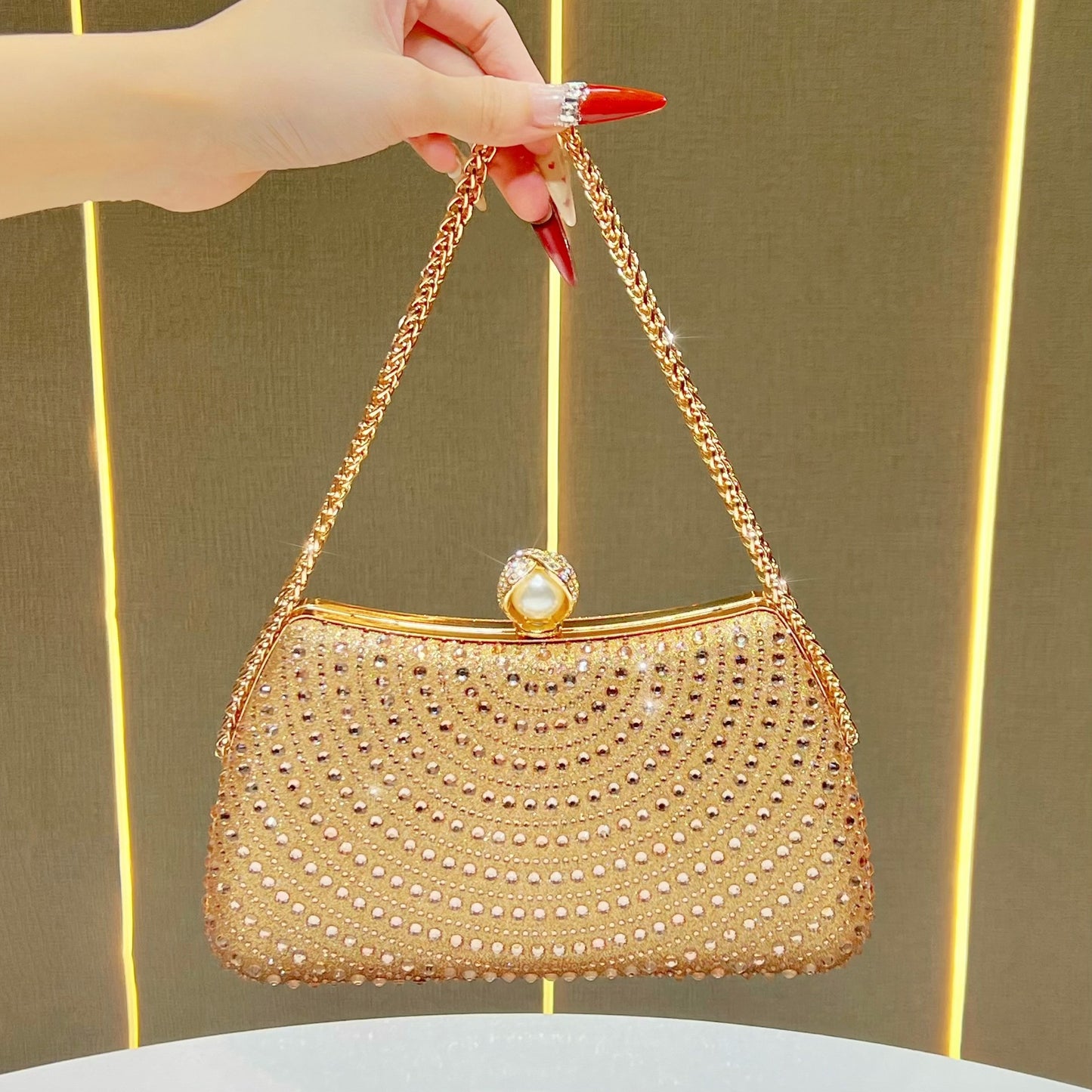 Women's Fashion Diamond Chain High-grade Light Luxury Dinner Bag