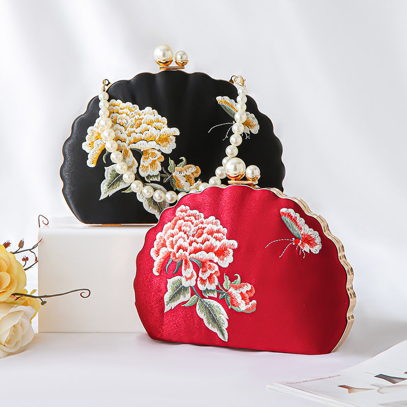 Women's Cheongsam Peony Embroidery Style Shell Banquet Dinner Bag