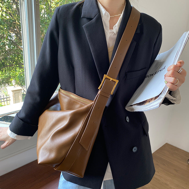 Fashion Retro Solid Color Large Capacity Women's Messenger Bag