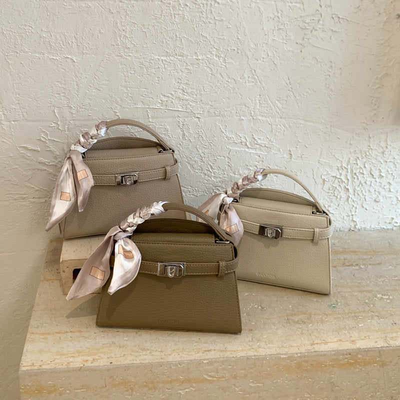 Women's Fashion Commute Texture Western Style Portable Women's Handbag