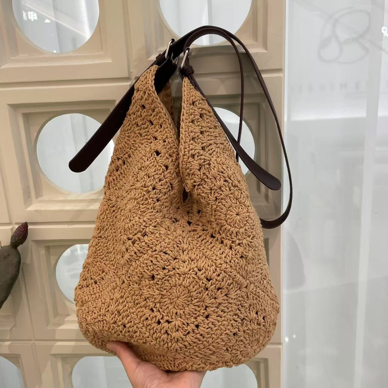 Women's Artistic Woven Leather Strap Mori Seaside Bags