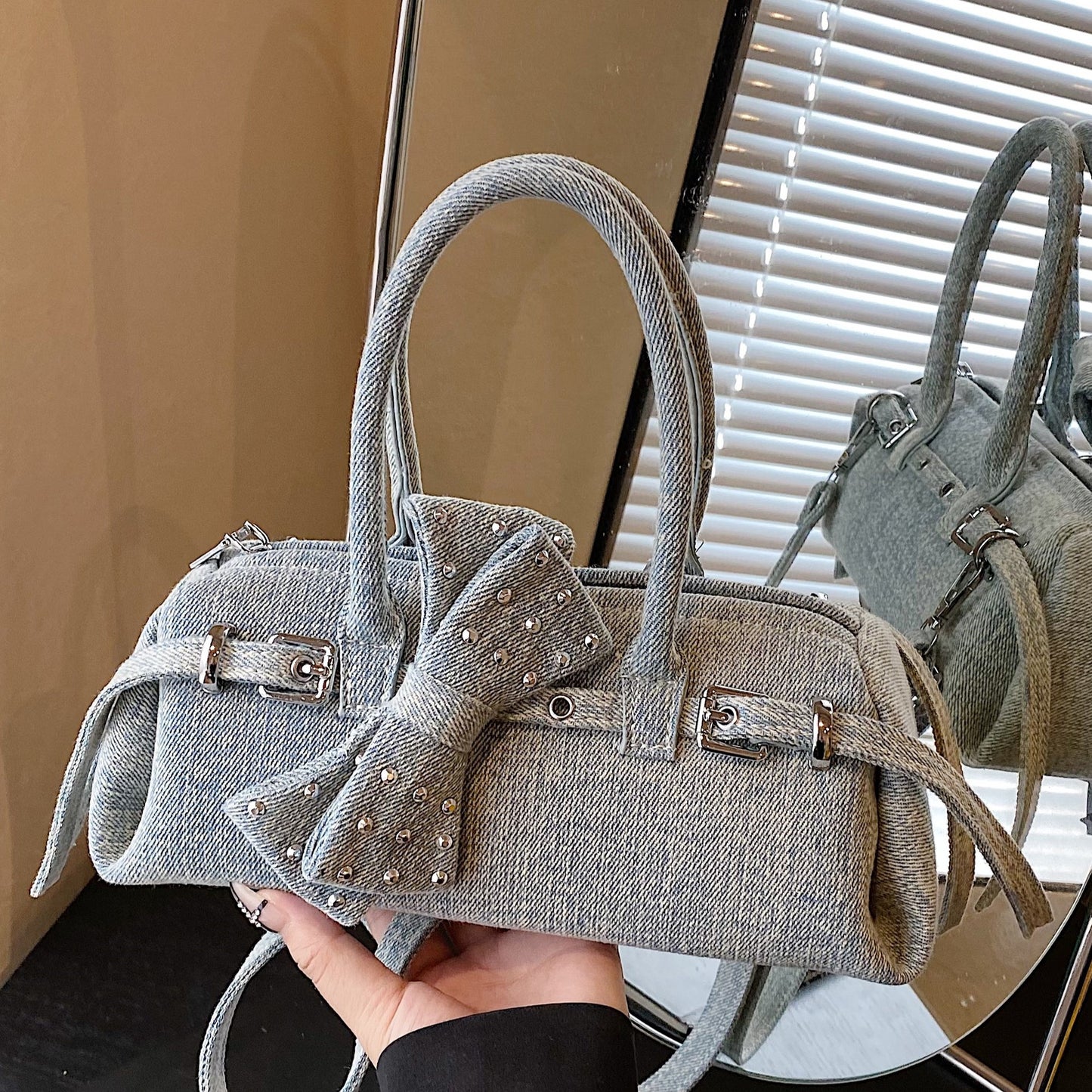 Spring High-grade Fashion Hot Style Design Western Portable Women's Shoulder Bag