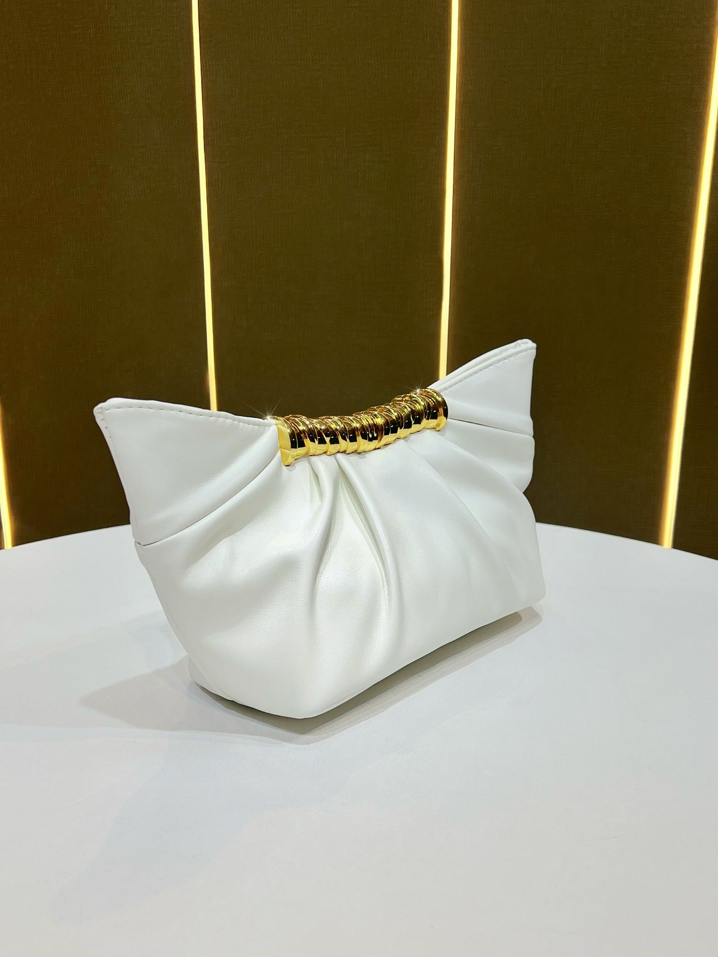 Durable Clutch Simple Classy Pearl Banquet Dinner Bag