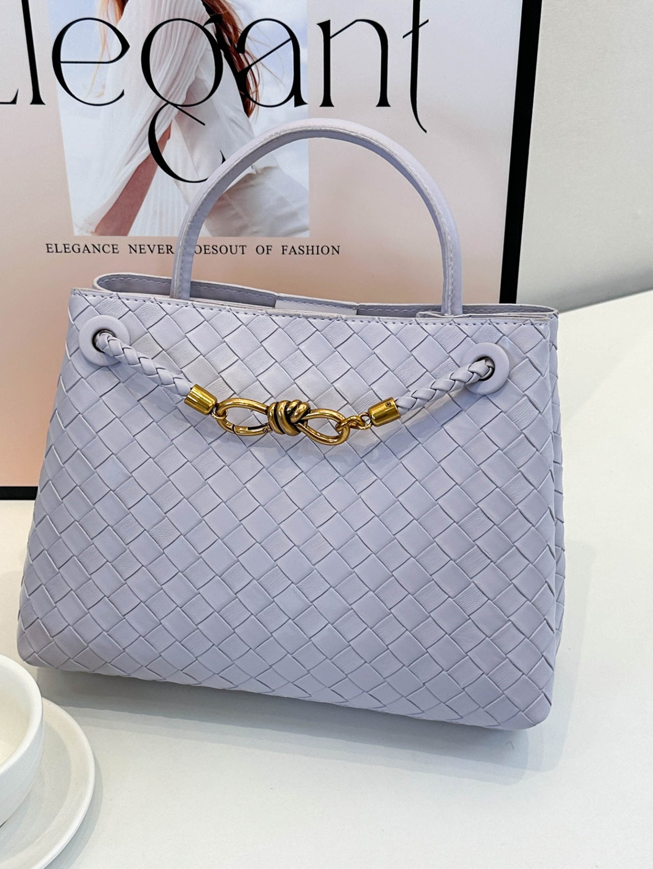 Women's Metal Cord Fastener Woven Niche Advanced Women's Messenger Bag
