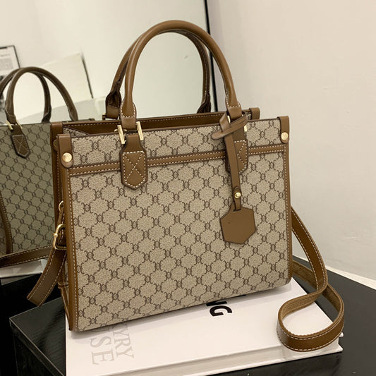 Women's Niche Big Fashion Chain Sense Large Bags