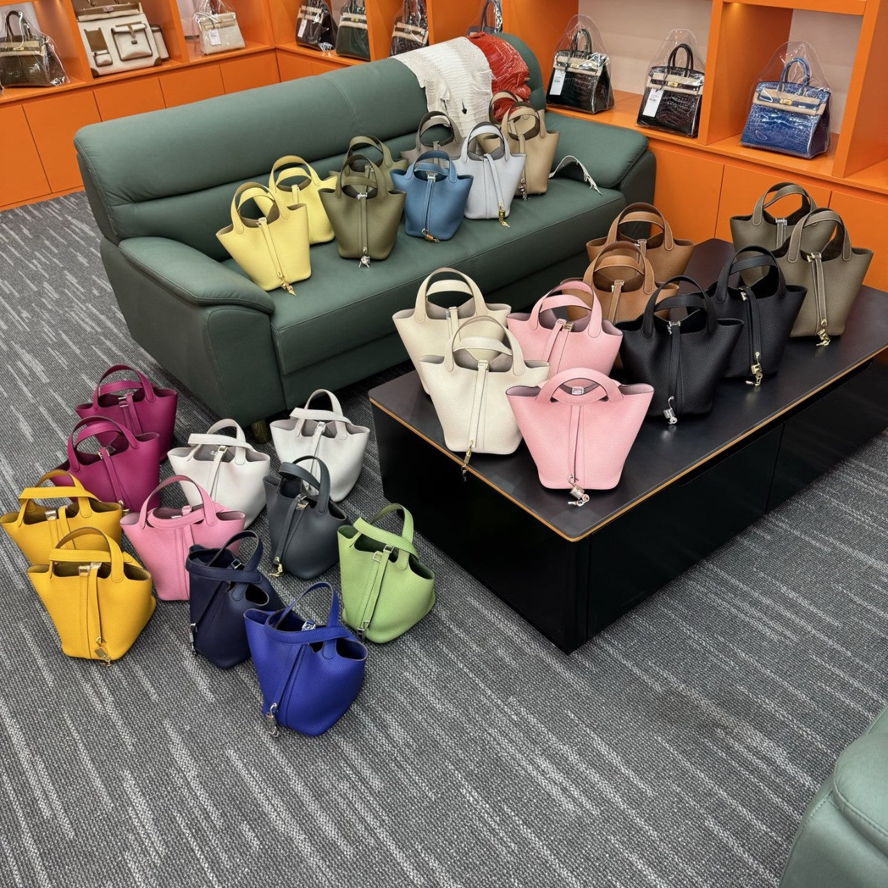 Women's Wax Line Cowhide Vegetable Basket Retro Bucket Bags