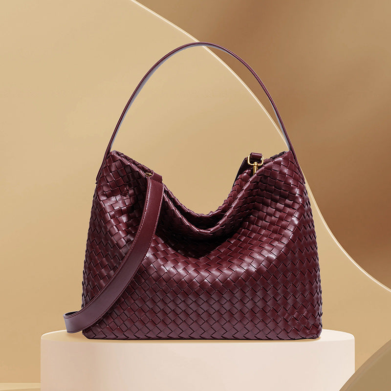Graceful Women's Fashionable Large Capacity Woven Women's Shoulder Bag
