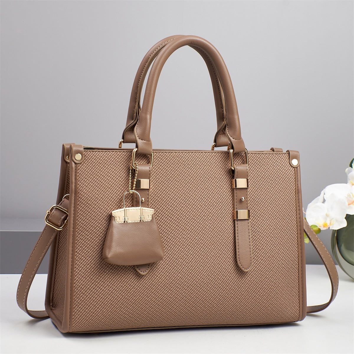 Women's Graceful Korean Style Fashionable Exquisite Big Shoulder Bags