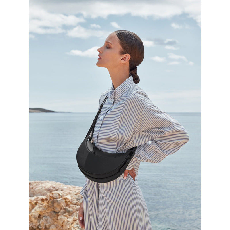 Women's High Version French Niche Selenodont Underarm Bags