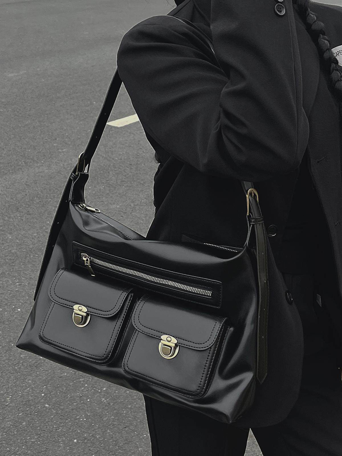 Women's Vintage Large Capacity Black One Class Tote Bags