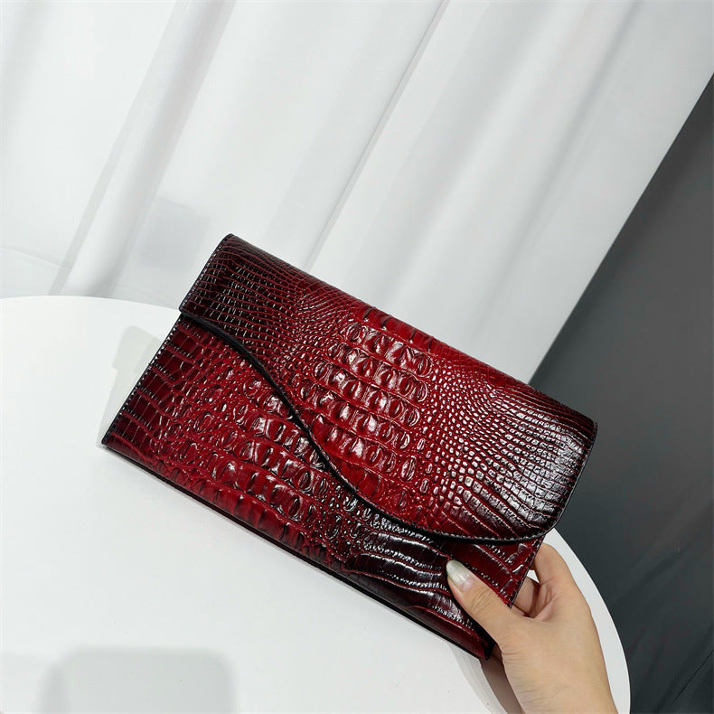 Women's Textured National Style Change Crocodile Pattern Women's Clutch