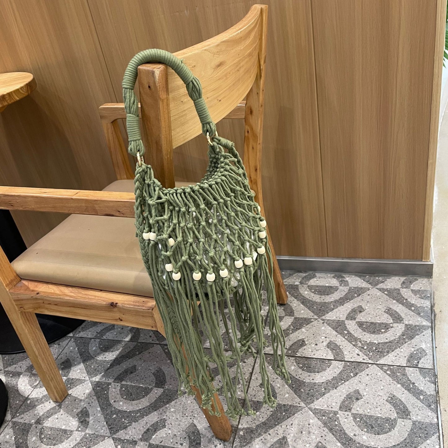Women's Retro Tassel Large Capacity Versatile Beach Good-looking Women's Handbag