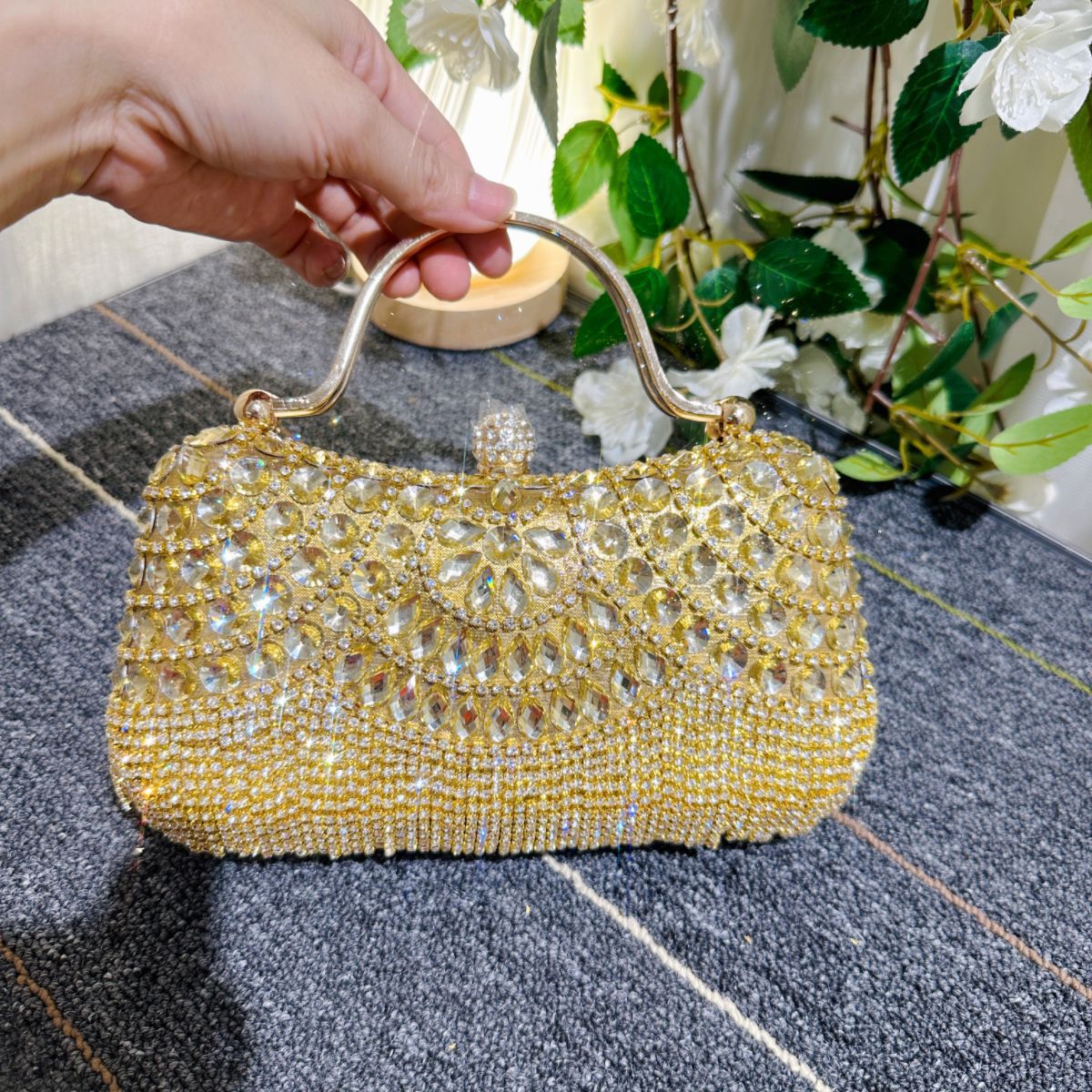 Glamorous Female Fashion Rhinestone Versatile Chain Bags