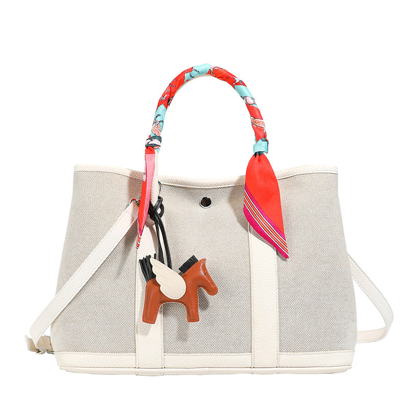 Women's Fashion Canvas Pegasus Ornaments Large Capacity Women's Shoulder Bag