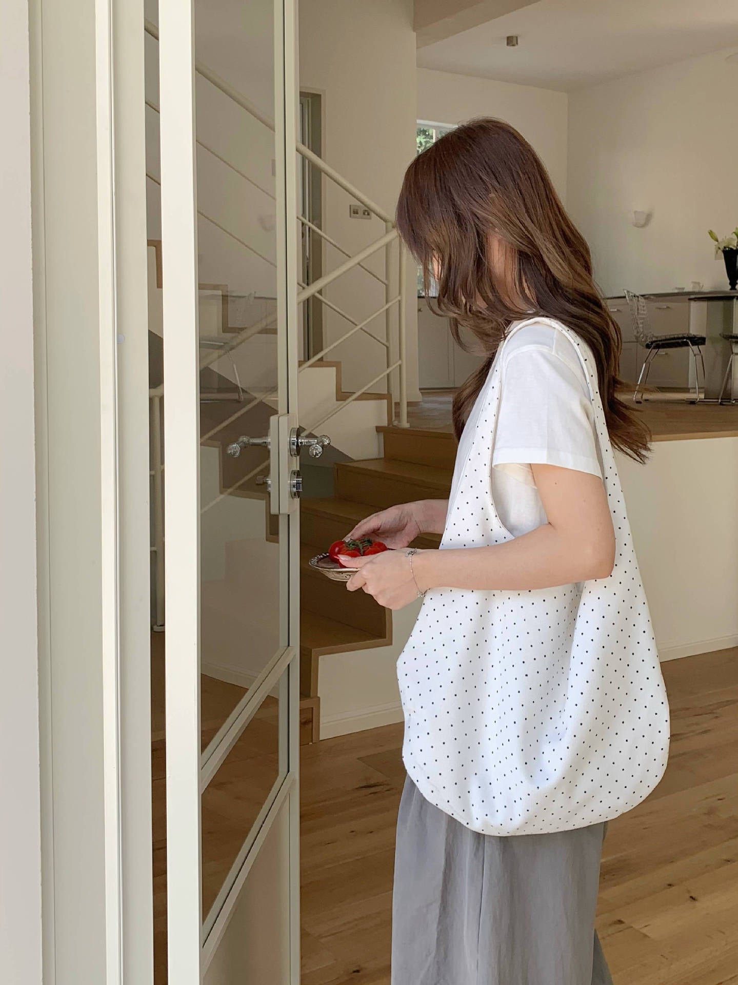 Women's Idle Style Polka Dot Large Capacity Totes Simple Shoulder Bags