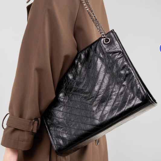 Women's High-grade Large Capacity Cowhide Hobo Commuter Chain Women's Shoulder Bag