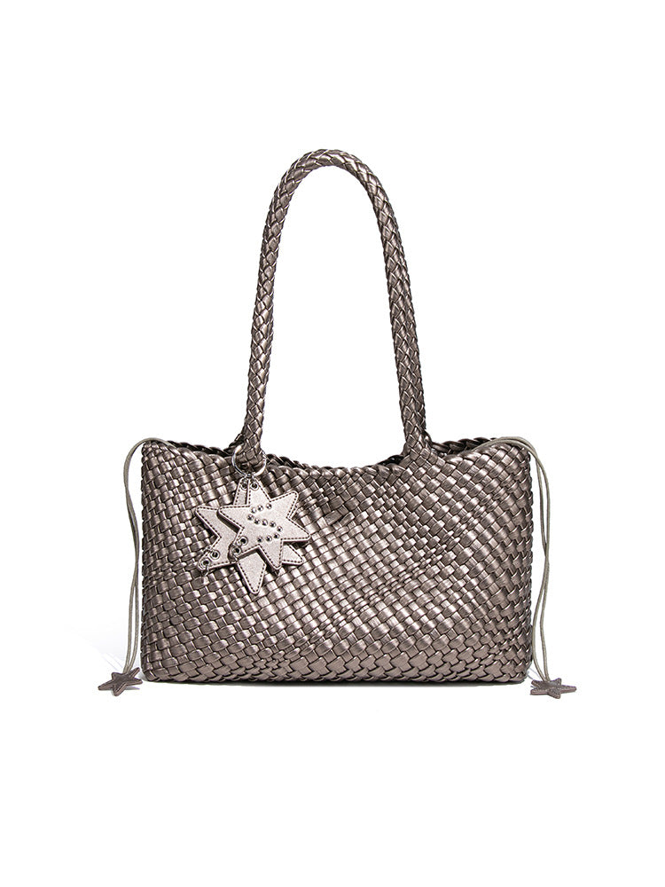 Women's Gun Handmade Woven Trendy Underarm Texture Hand Carrying Son Women's Shoulder Bag