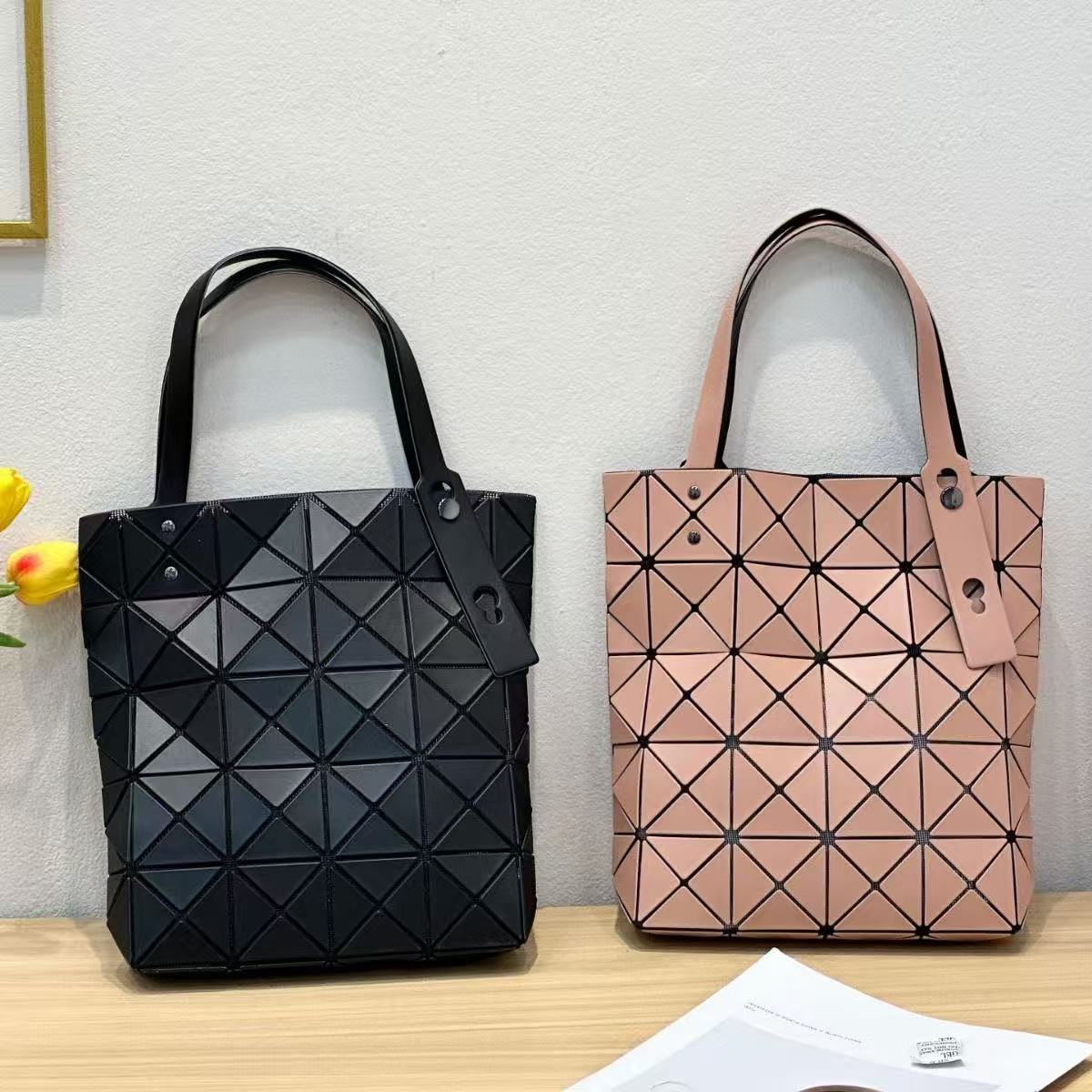 Women's Original Geometric Rhombus Big Box Life Women's Shoulder Bag