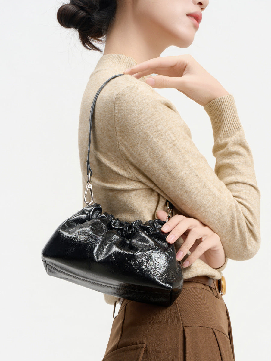 Balls Chain Pleated Cloud Portable Underarm Black Leather Design Sense Women's Messenger Bag