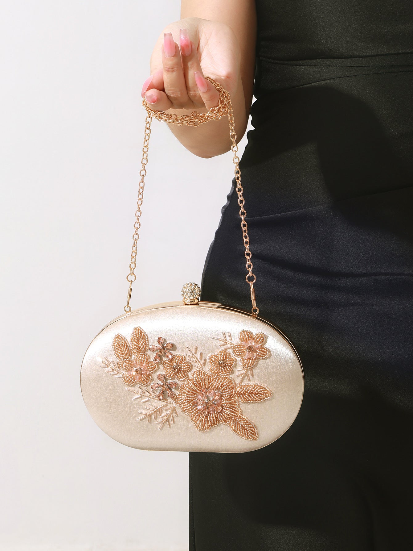 Style Pearl Embroidery Beaded Flower Cheongsam Clutch Satin Bridal Dinner Bag