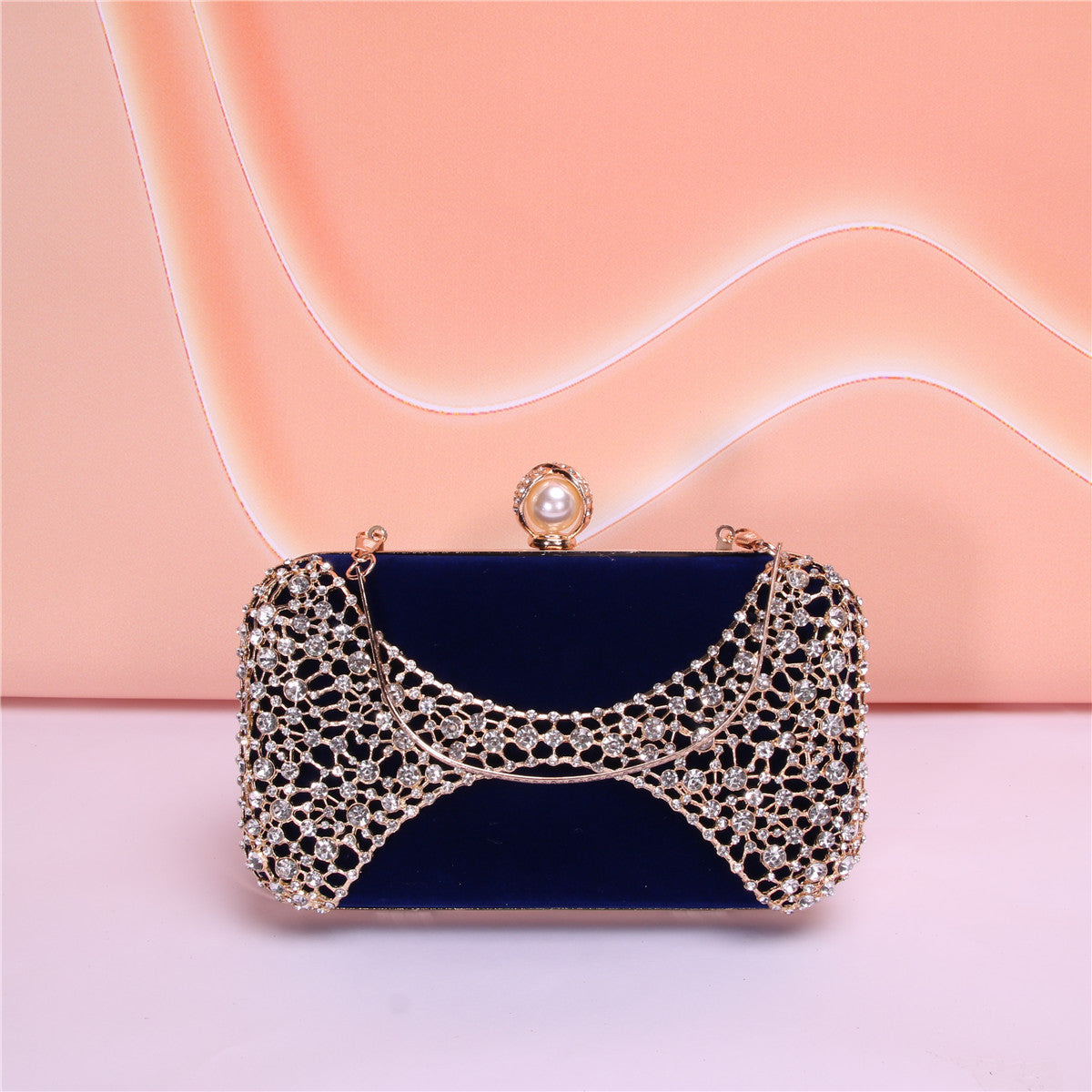 Style Noble Elegant Metal Hollow Carved Flannel Pearl Dinner Bag