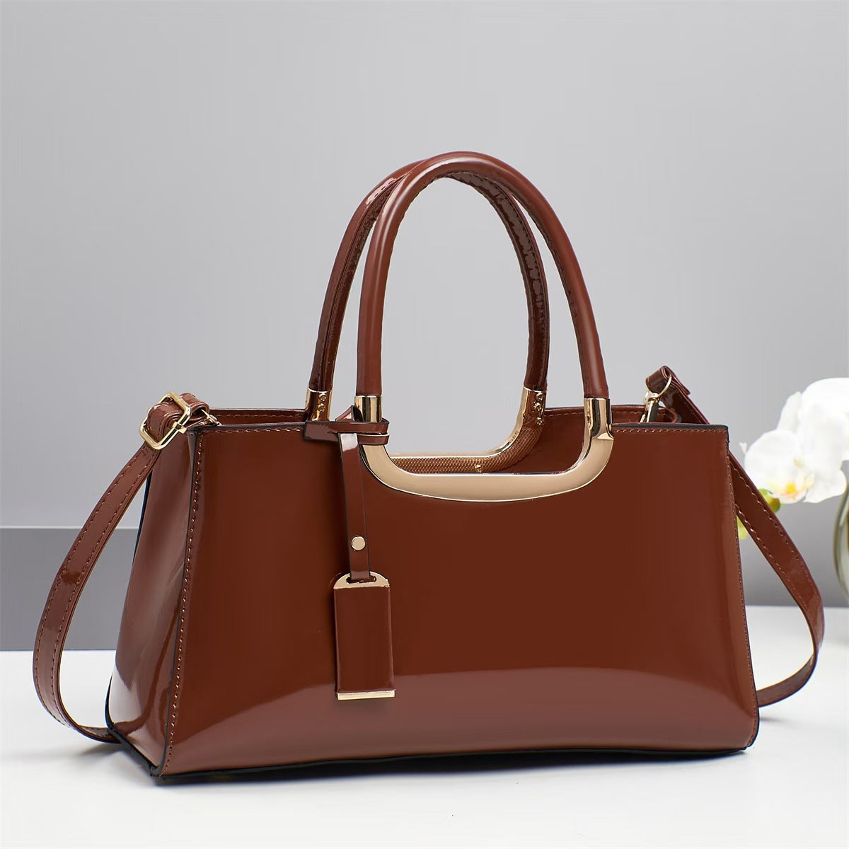 Women's Mirror High-grade Bright Leather Large Capacity Women's Handbag