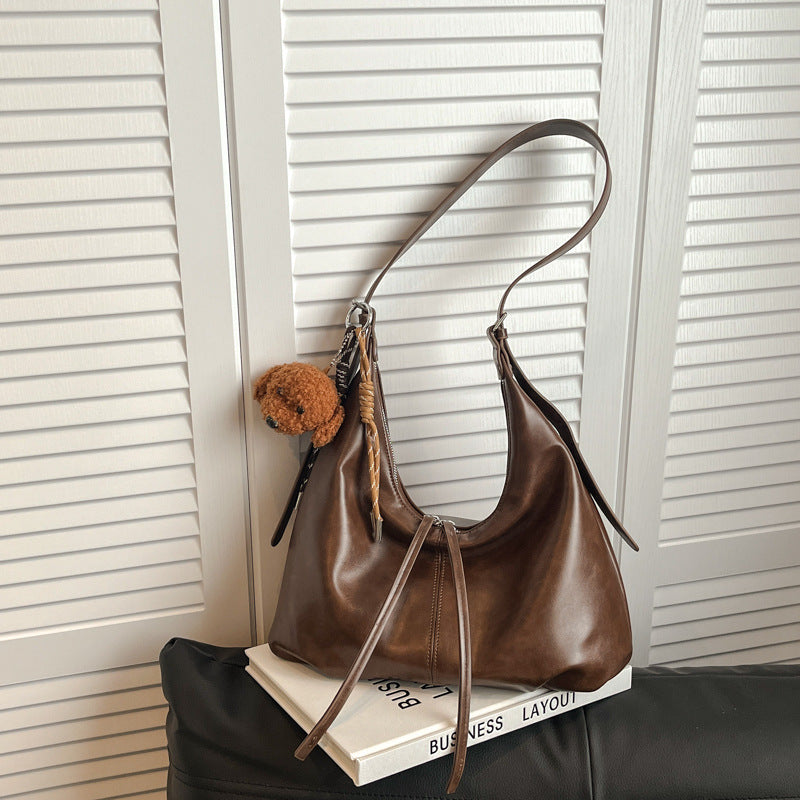 Women's Retro Large Capacity Underarm Artistic Commuter Women's Shoulder Bag