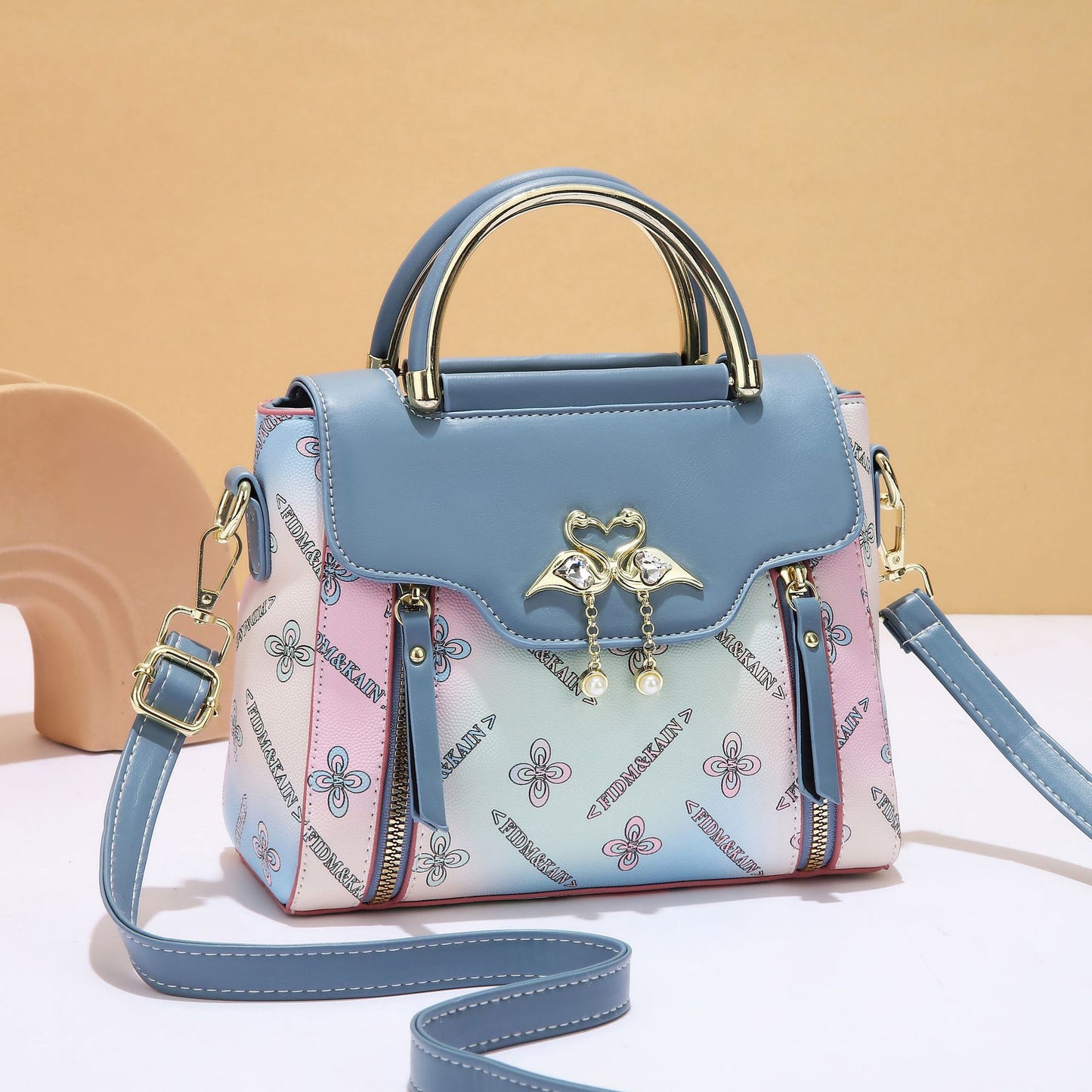 Women's Summer Fashion Colorful Portable Versatile Large Shoulder Bags