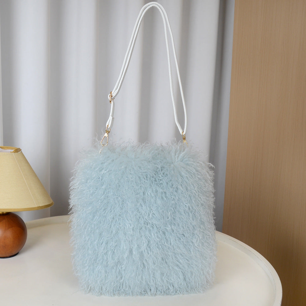 Women's Plush Fashion Simple Imitation Tan Sheep Western Style Hand Women's Messenger Bag