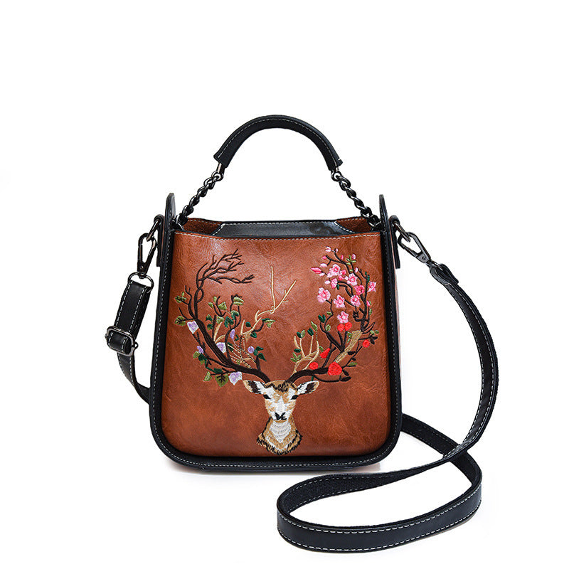 Women's Chinese Retro Embroidered Clutch One Crowd Women's Messenger Bag
