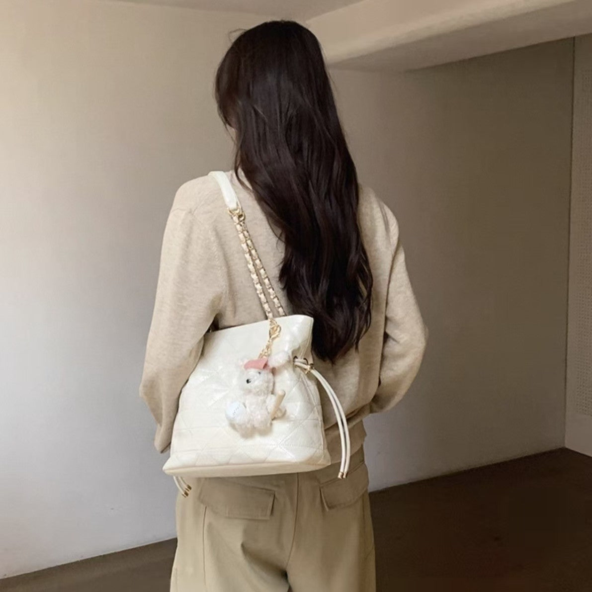 Women's Simple Diamond Pattern Chain Fashion Portable Women's Shoulder Bag