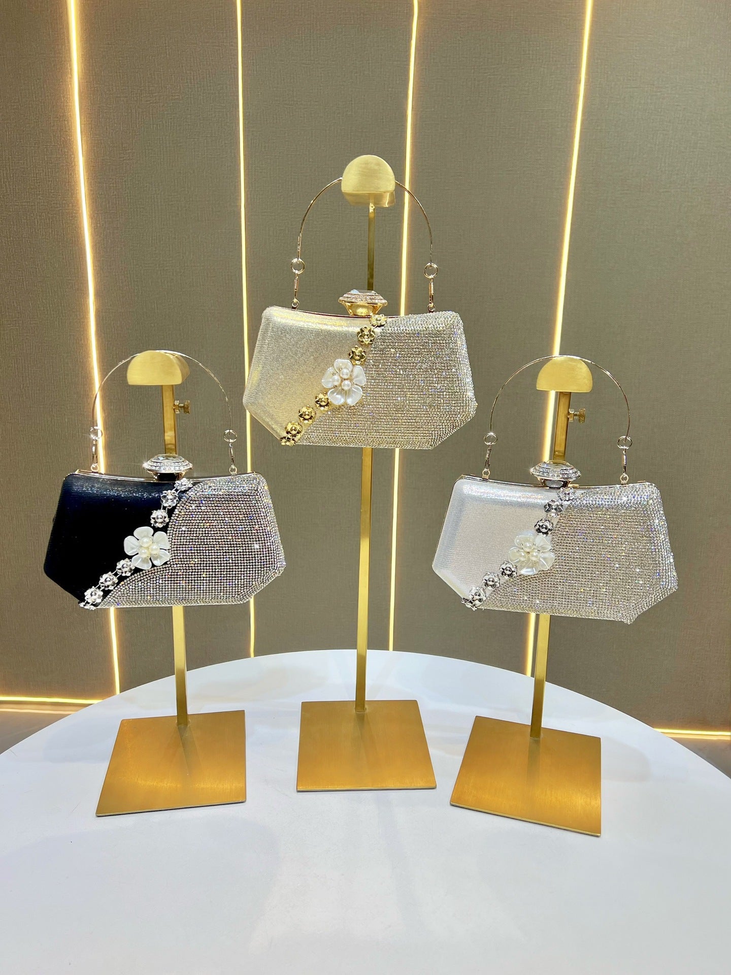 Clutch Niche Flower Rhinestone Banquet Light Dinner Bag