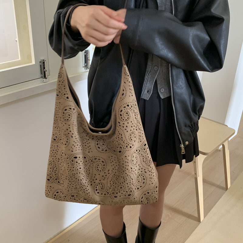 Women's Light Luxury Large Capacity Hollow Fashion Deerskin Women's Shoulder Bag