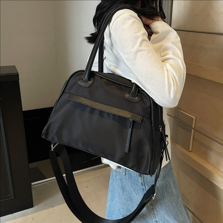 Women's Simple Daily Underarm Large Capacity Commuter Tote Bags