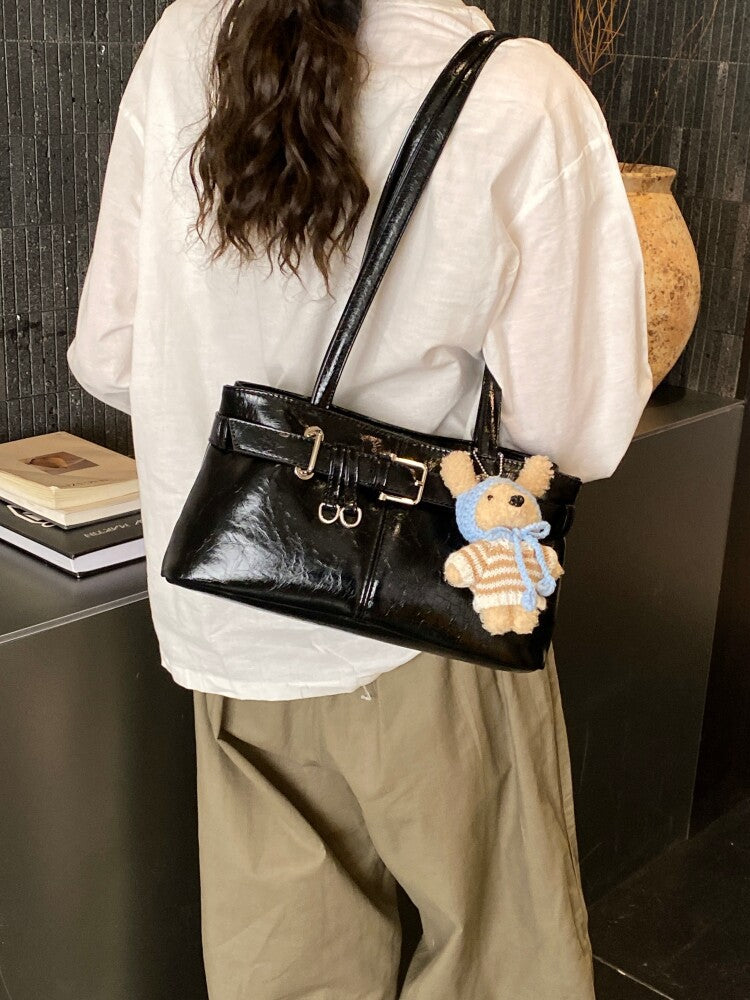 Women's Simple Retro Underarm Advanced Texture Commute Korean Shoulder Bags