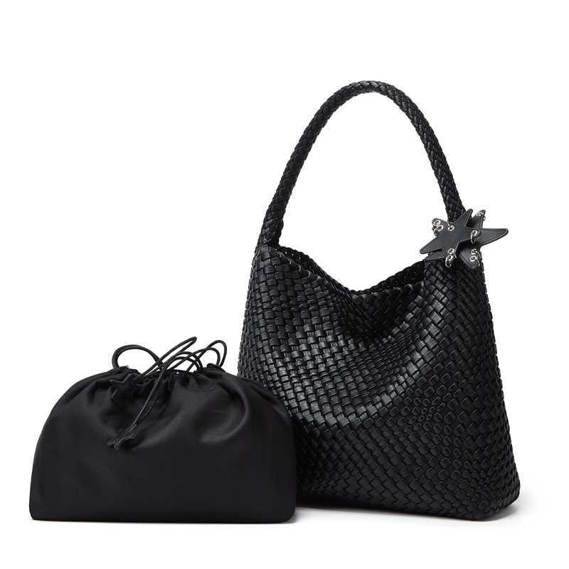 Women's Hand-woven Underarm High-grade Sensitive Hand-held Fashion Bags