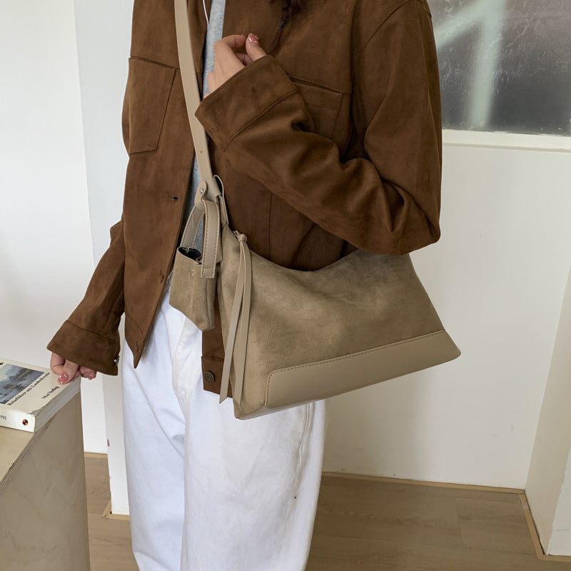 Women's Niche Retro Portable Underarm Suede Bags