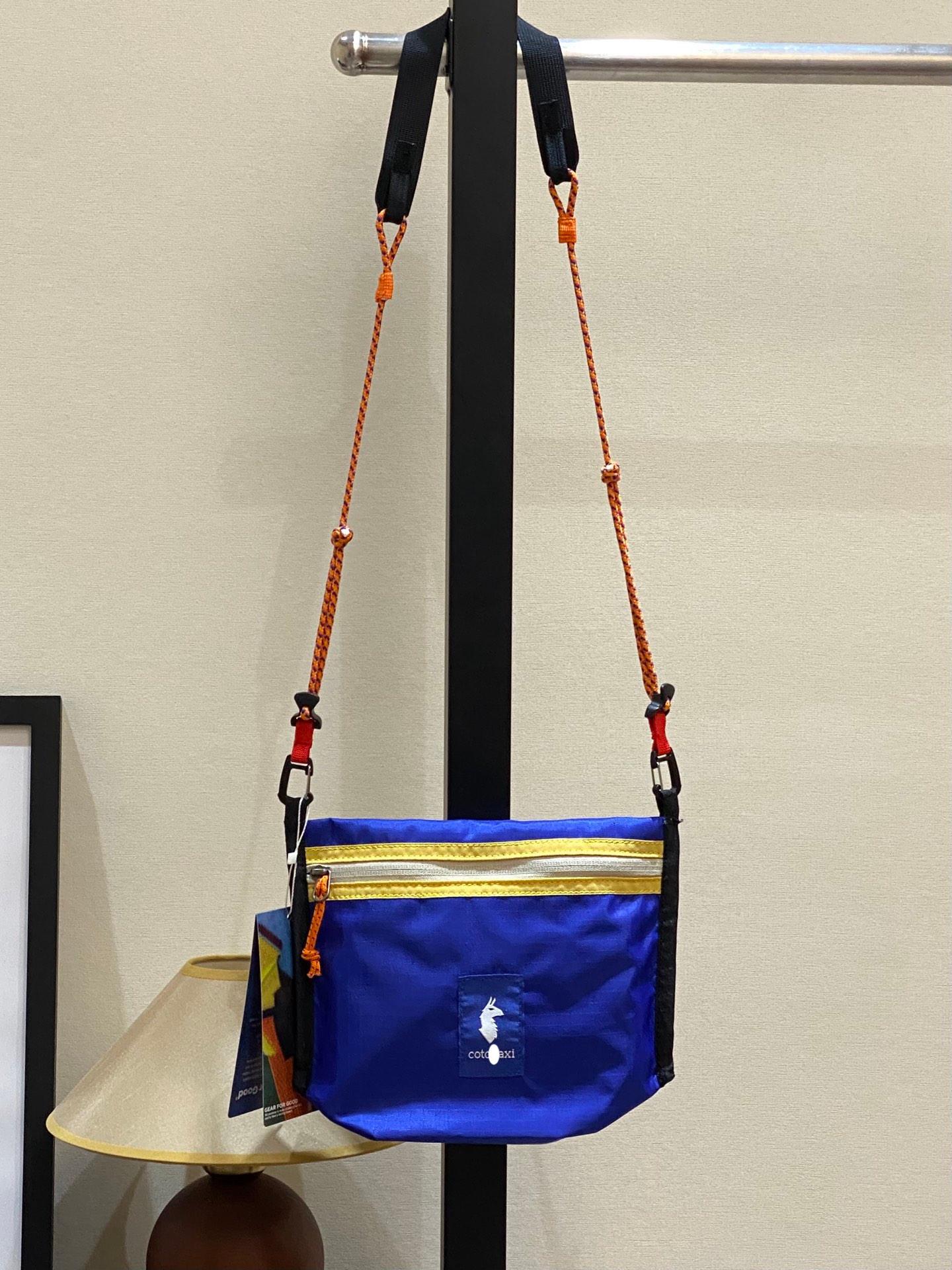 Alpaca Three-color Summer Essential Dopamine Contrast Color Sports Satchel, Hanging Bag