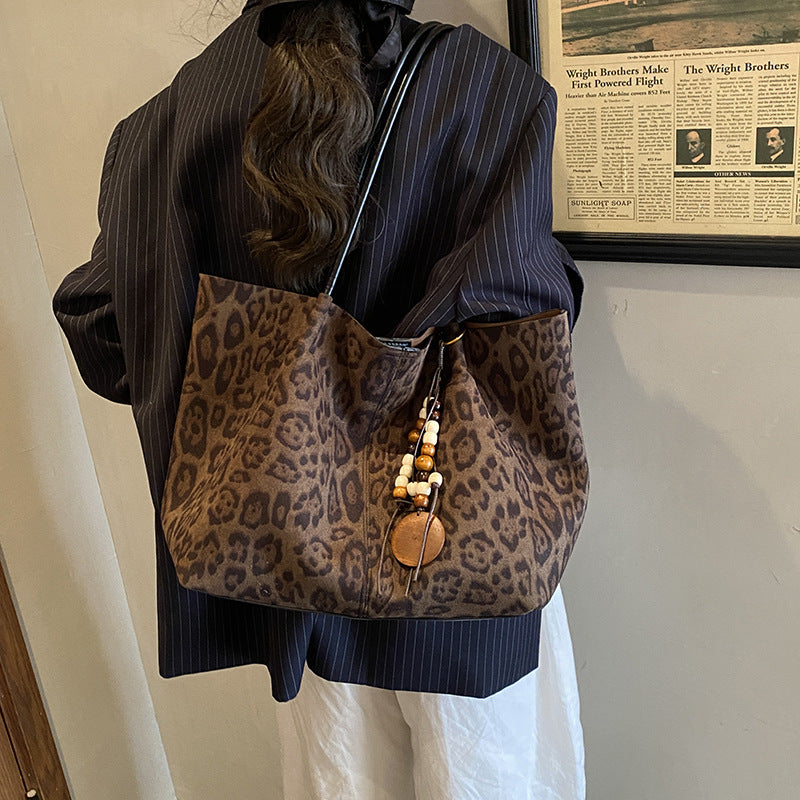 Women's Fashionable Retro Large Capacity Autumn One Combination Bags