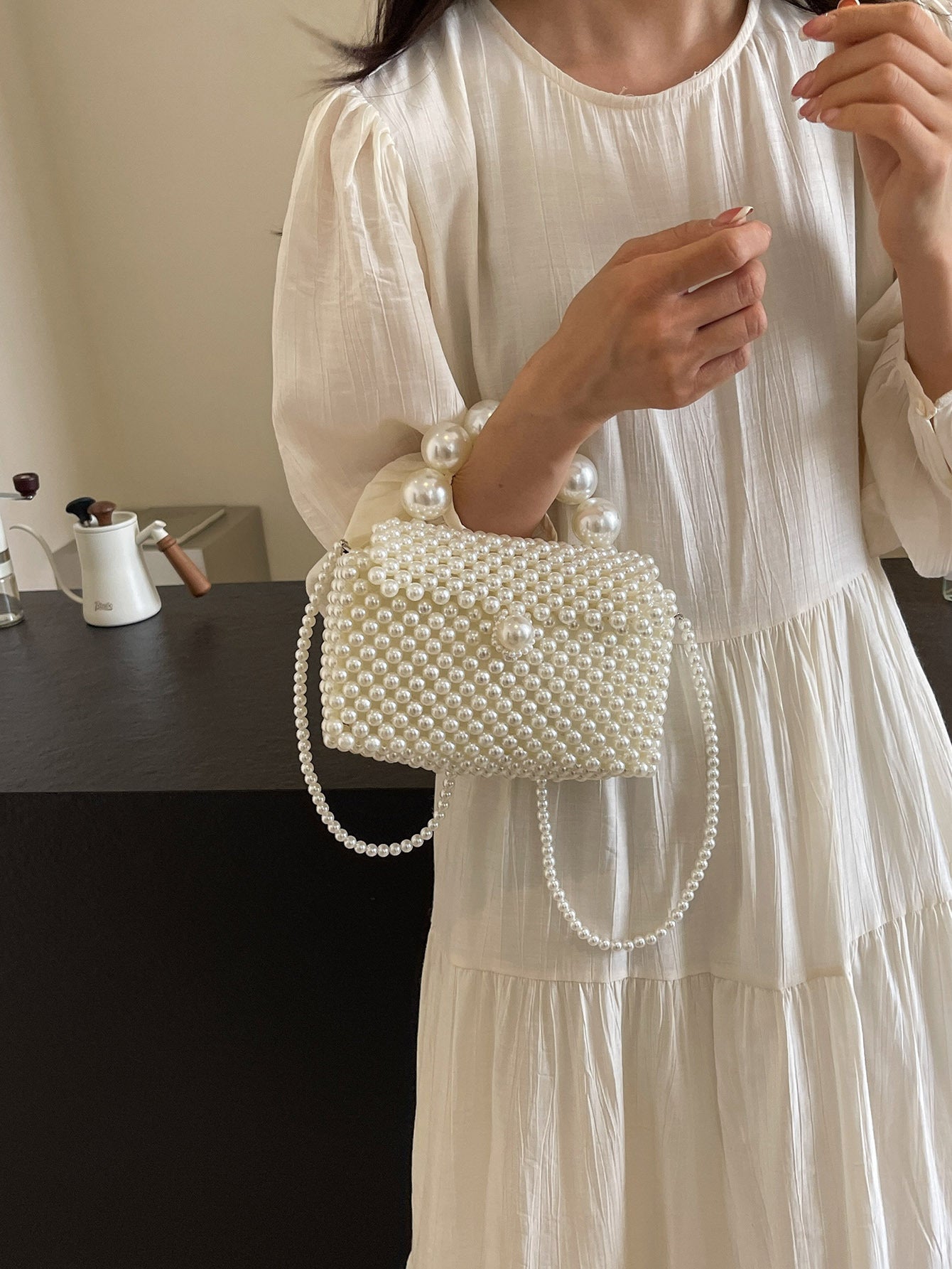 Women's Woven Hand-held Handmade Pearl Summer Versatile Women's Messenger Bag